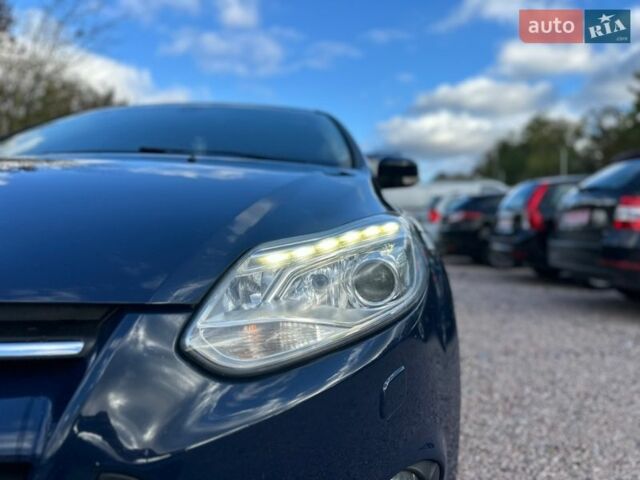 Синій Форд Фокус, об'ємом двигуна 1.6 л та пробігом 149 тис. км за 8200 $, фото 3 на Automoto.ua