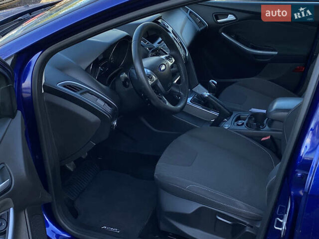 Синий Форд Фокус, объемом двигателя 1.6 л и пробегом 229 тыс. км за 7899 $, фото 31 на Automoto.ua