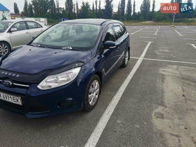 Синий Форд Фокус, объемом двигателя 1.6 л и пробегом 240 тыс. км за 7800 $, фото 1 на Automoto.ua