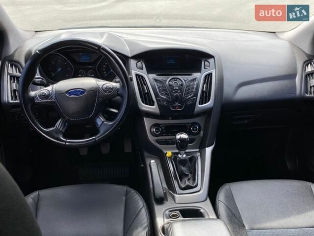 Синий Форд Фокус, объемом двигателя 1.56 л и пробегом 312 тыс. км за 6999 $, фото 17 на Automoto.ua