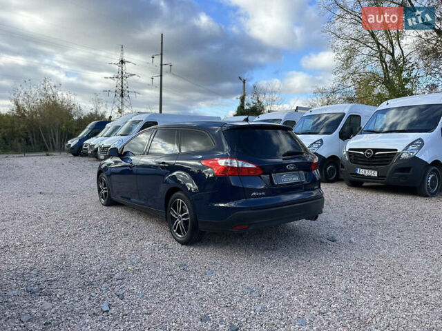 Синий Форд Фокус, объемом двигателя 1.6 л и пробегом 144 тыс. км за 8830 $, фото 7 на Automoto.ua