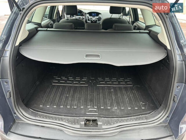 Синій Форд Фокус, об'ємом двигуна 1.6 л та пробігом 166 тис. км за 9199 $, фото 23 на Automoto.ua