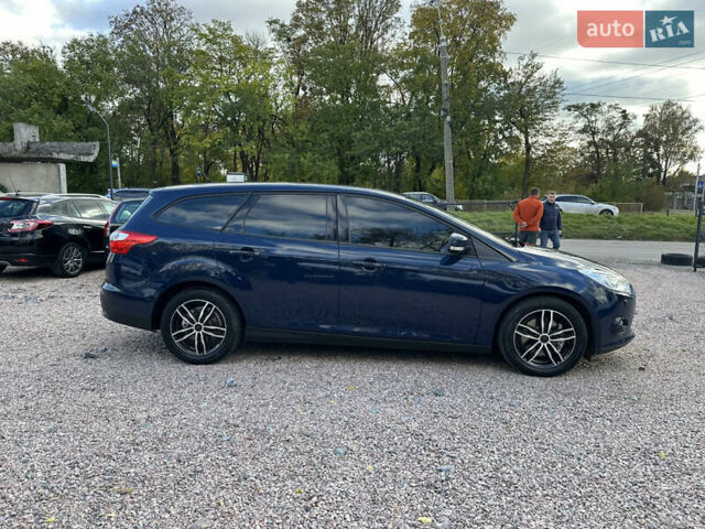 Синий Форд Фокус, объемом двигателя 1.6 л и пробегом 148 тыс. км за 8830 $, фото 12 на Automoto.ua