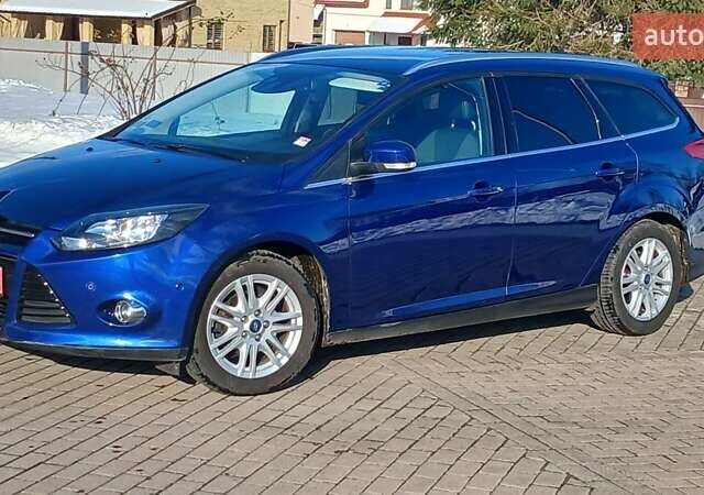 Синий Форд Фокус, объемом двигателя 1.6 л и пробегом 284 тыс. км за 8800 $, фото 26 на Automoto.ua