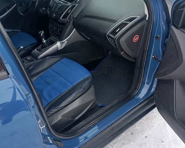 Синий Форд Фокус, объемом двигателя 1.56 л и пробегом 227 тыс. км за 6500 $, фото 6 на Automoto.ua