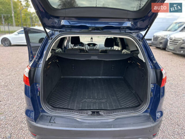 Синий Форд Фокус, объемом двигателя 1.6 л и пробегом 144 тыс. км за 8830 $, фото 24 на Automoto.ua