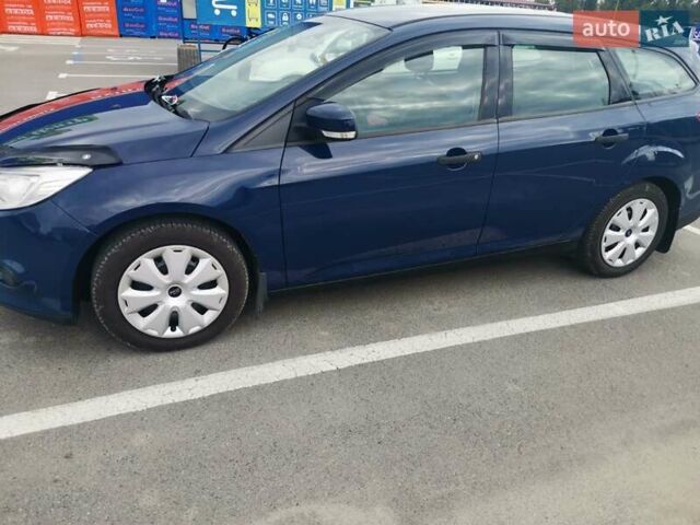 Синий Форд Фокус, объемом двигателя 1.6 л и пробегом 240 тыс. км за 7800 $, фото 2 на Automoto.ua
