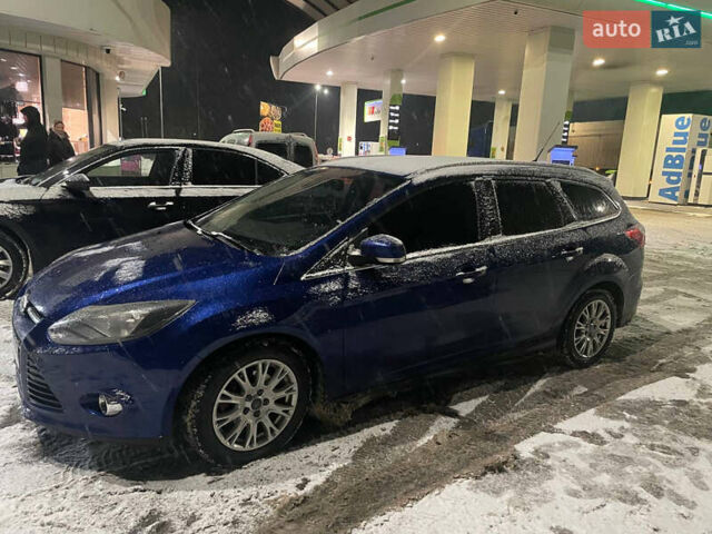 Синій Форд Фокус, об'ємом двигуна 1.6 л та пробігом 252 тис. км за 7600 $, фото 4 на Automoto.ua