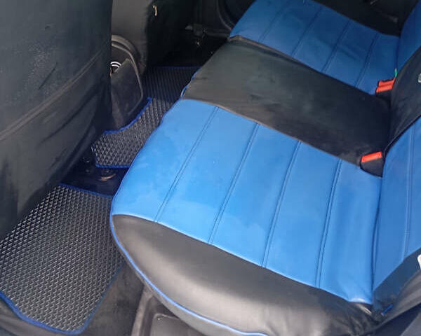 Синий Форд Фокус, объемом двигателя 1.56 л и пробегом 227 тыс. км за 6500 $, фото 10 на Automoto.ua