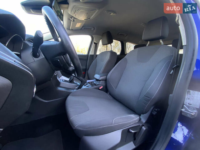 Синий Форд Фокус, объемом двигателя 1.6 л и пробегом 229 тыс. км за 7899 $, фото 33 на Automoto.ua