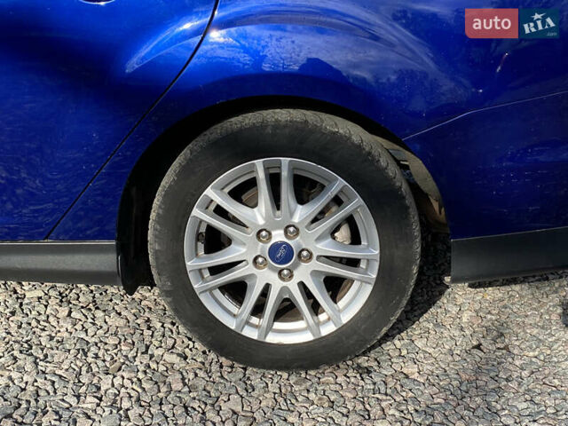 Синий Форд Фокус, объемом двигателя 1.6 л и пробегом 229 тыс. км за 7899 $, фото 22 на Automoto.ua