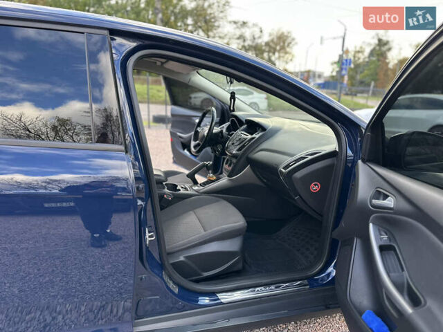 Синий Форд Фокус, объемом двигателя 1.6 л и пробегом 144 тыс. км за 8830 $, фото 28 на Automoto.ua