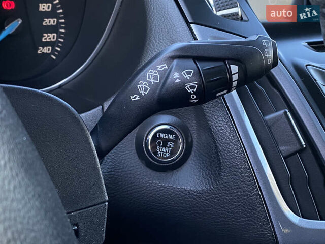 Синий Форд Фокус, объемом двигателя 1.6 л и пробегом 229 тыс. км за 7899 $, фото 39 на Automoto.ua