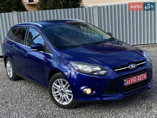 Синий Форд Фокус, объемом двигателя 1.6 л и пробегом 229 тыс. км за 7899 $, фото 1 на Automoto.ua