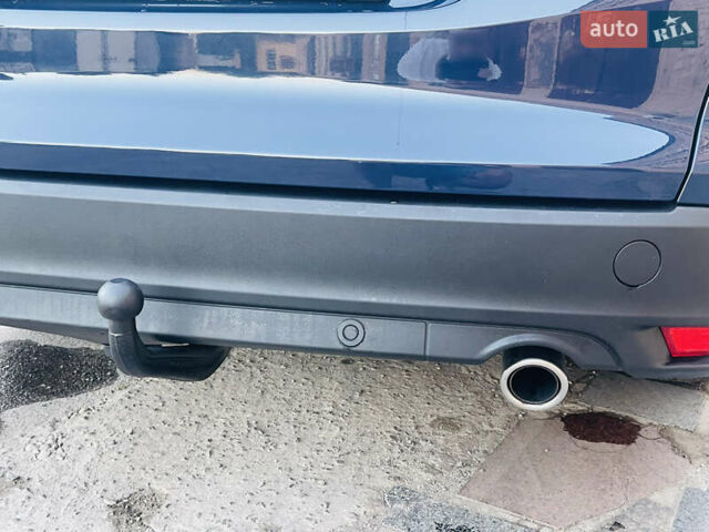 Синий Форд Фокус, объемом двигателя 2 л и пробегом 236 тыс. км за 10100 $, фото 1 на Automoto.ua