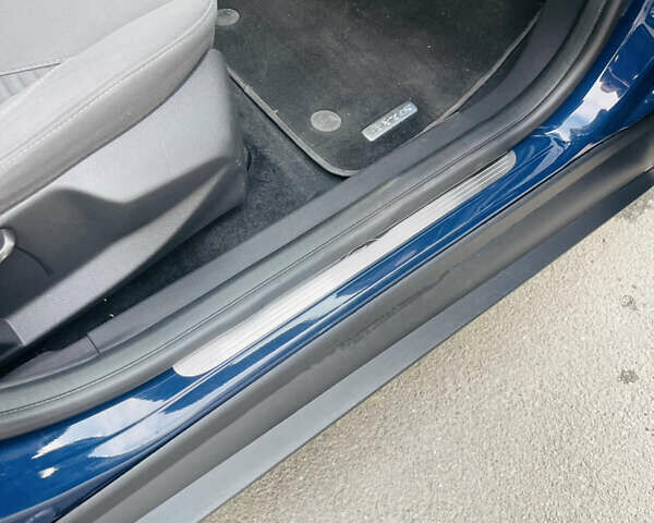 Синий Форд Фокус, объемом двигателя 2 л и пробегом 236 тыс. км за 10100 $, фото 21 на Automoto.ua