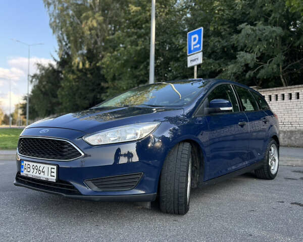 Синий Форд Фокус, объемом двигателя 1.5 л и пробегом 241 тыс. км за 8500 $, фото 1 на Automoto.ua