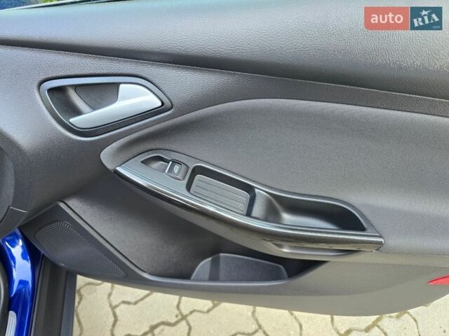 Синий Форд Фокус, объемом двигателя 1.5 л и пробегом 258 тыс. км за 10199 $, фото 40 на Automoto.ua