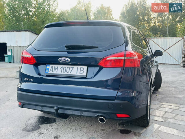 Синий Форд Фокус, объемом двигателя 2 л и пробегом 236 тыс. км за 10100 $, фото 7 на Automoto.ua