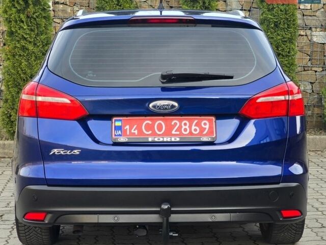 Синий Форд Фокус, объемом двигателя 1.5 л и пробегом 258 тыс. км за 10199 $, фото 108 на Automoto.ua