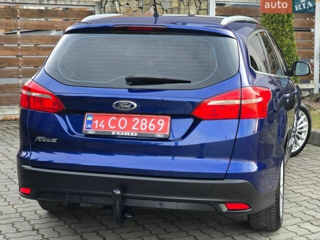 Синий Форд Фокус, объемом двигателя 1.5 л и пробегом 258 тыс. км за 10199 $, фото 134 на Automoto.ua