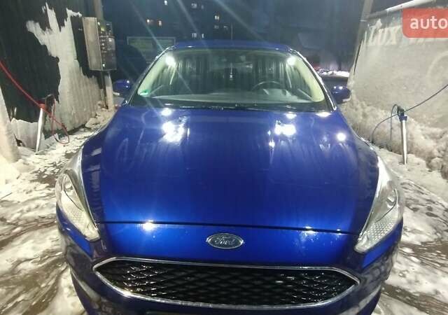 Синий Форд Фокус, объемом двигателя 1.5 л и пробегом 209 тыс. км за 9200 $, фото 14 на Automoto.ua