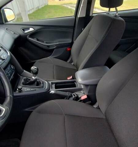 Синий Форд Фокус, объемом двигателя 1.5 л и пробегом 209 тыс. км за 9200 $, фото 25 на Automoto.ua