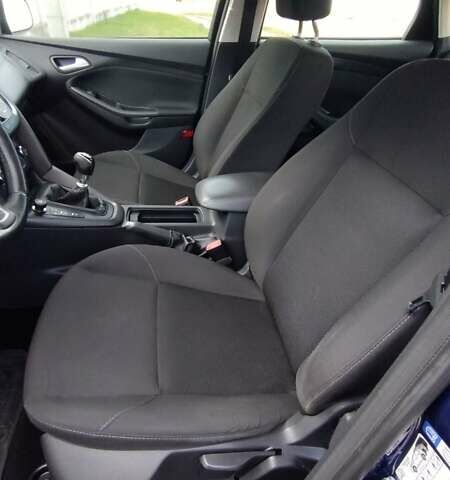 Синий Форд Фокус, объемом двигателя 1.5 л и пробегом 209 тыс. км за 9200 $, фото 26 на Automoto.ua