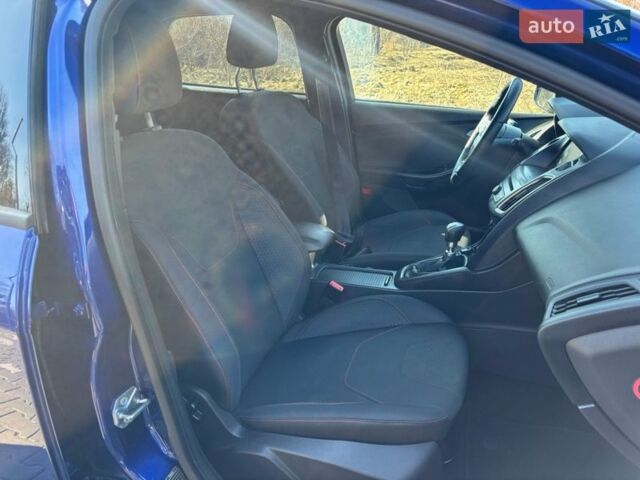 Синий Форд Фокус, объемом двигателя 2 л и пробегом 220 тыс. км за 9900 $, фото 22 на Automoto.ua