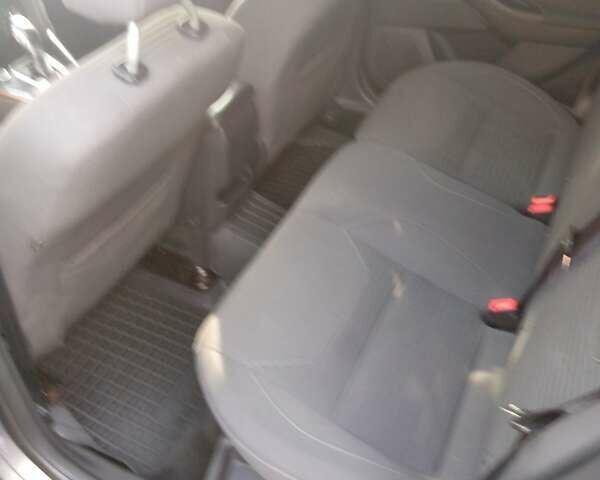 Синій Форд Фокус, об'ємом двигуна 1.5 л та пробігом 189 тис. км за 10200 $, фото 8 на Automoto.ua