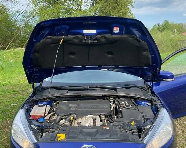 Синий Форд Фокус, объемом двигателя 1.5 л и пробегом 164 тыс. км за 9300 $, фото 2 на Automoto.ua
