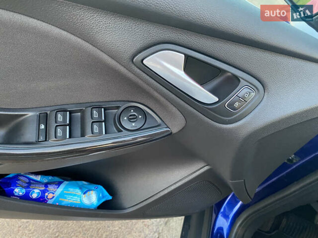 Синий Форд Фокус, объемом двигателя 2 л и пробегом 243 тыс. км за 10999 $, фото 28 на Automoto.ua