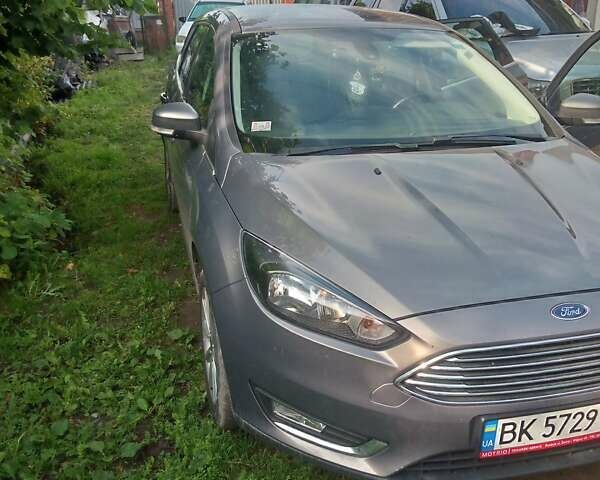 Синій Форд Фокус, об'ємом двигуна 1.5 л та пробігом 189 тис. км за 10200 $, фото 6 на Automoto.ua
