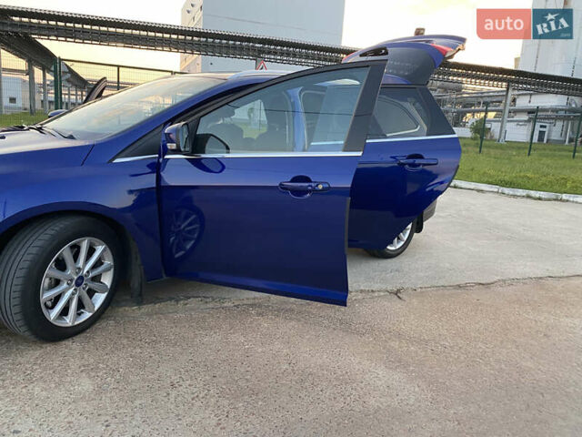 Синий Форд Фокус, объемом двигателя 2 л и пробегом 243 тыс. км за 10999 $, фото 31 на Automoto.ua