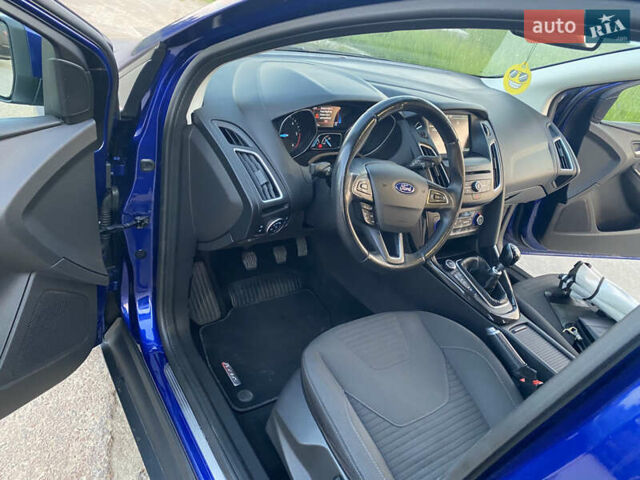 Синий Форд Фокус, объемом двигателя 2 л и пробегом 243 тыс. км за 10999 $, фото 36 на Automoto.ua