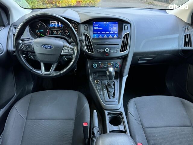 Синій Форд Фокус, об'ємом двигуна 1.5 л та пробігом 190 тис. км за 10940 $, фото 16 на Automoto.ua