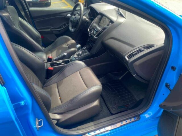 Синий Форд Фокус, объемом двигателя 2.3 л и пробегом 67 тыс. км за 13000 $, фото 9 на Automoto.ua