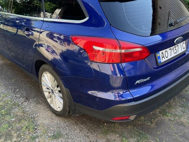 Синій Форд Фокус, об'ємом двигуна 1.5 л та пробігом 152 тис. км за 10990 $, фото 5 на Automoto.ua