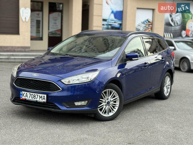 Синий Форд Фокус, объемом двигателя 1.5 л и пробегом 191 тыс. км за 10500 $, фото 1 на Automoto.ua