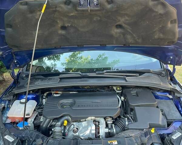 Синій Форд Фокус, об'ємом двигуна 1.5 л та пробігом 144 тис. км за 11500 $, фото 8 на Automoto.ua