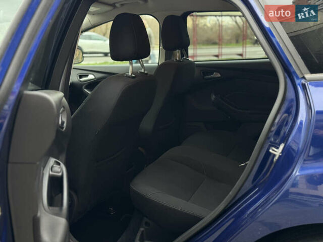 Синий Форд Фокус, объемом двигателя 1.5 л и пробегом 191 тыс. км за 10500 $, фото 35 на Automoto.ua