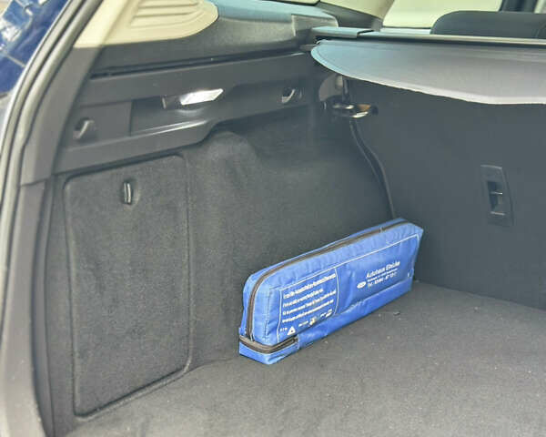 Синій Форд Фокус, об'ємом двигуна 1.5 л та пробігом 208 тис. км за 10100 $, фото 39 на Automoto.ua