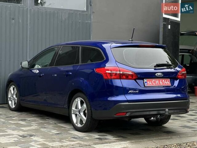 Синий Форд Фокус, объемом двигателя 1.5 л и пробегом 199 тыс. км за 11300 $, фото 2 на Automoto.ua