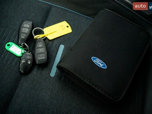 Синій Форд Фокус, об'ємом двигуна 1.5 л та пробігом 177 тис. км за 15900 $, фото 80 на Automoto.ua