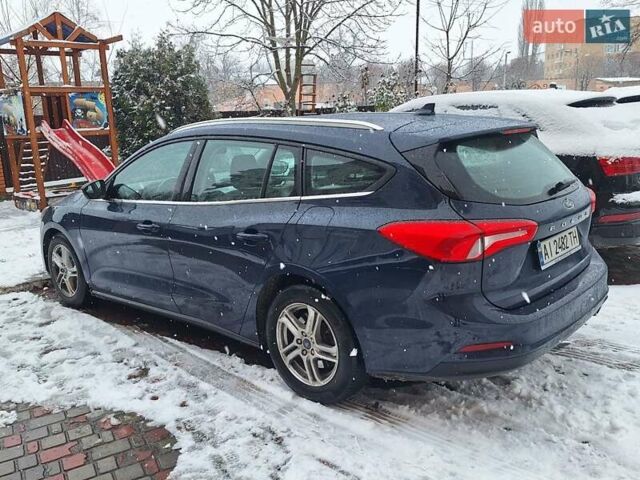 Синий Форд Фокус, объемом двигателя 1.5 л и пробегом 221 тыс. км за 14750 $, фото 22 на Automoto.ua