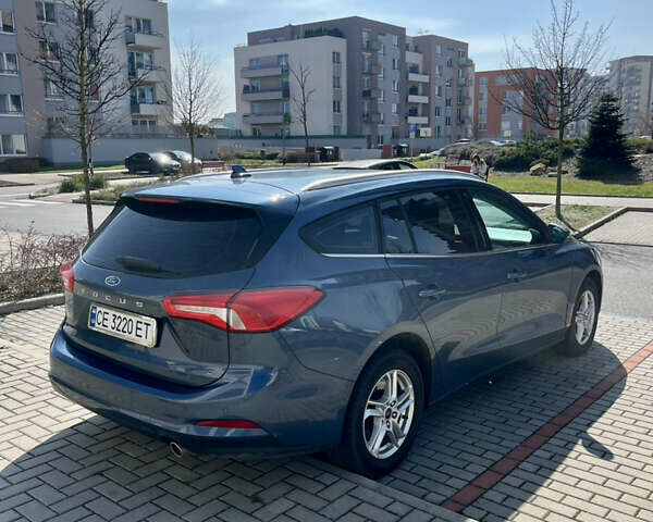 Синий Форд Фокус, объемом двигателя 1.5 л и пробегом 220 тыс. км за 14300 $, фото 5 на Automoto.ua
