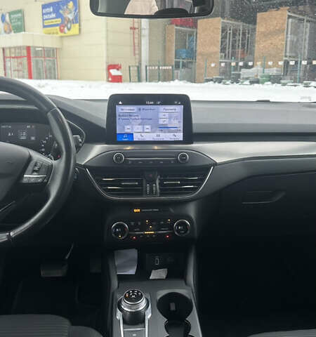 Синий Форд Фокус, объемом двигателя 1.5 л и пробегом 146 тыс. км за 14300 $, фото 18 на Automoto.ua