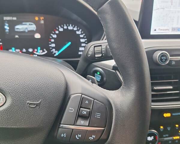 Синий Форд Фокус, объемом двигателя 1.5 л и пробегом 221 тыс. км за 14750 $, фото 6 на Automoto.ua