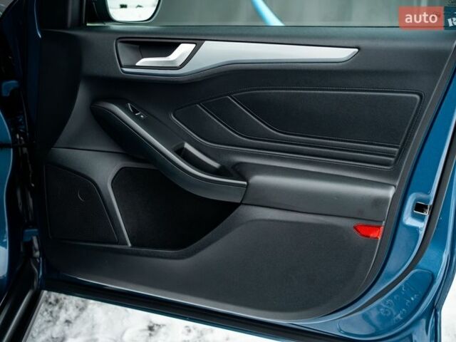 Синій Форд Фокус, об'ємом двигуна 1.5 л та пробігом 177 тис. км за 15900 $, фото 64 на Automoto.ua