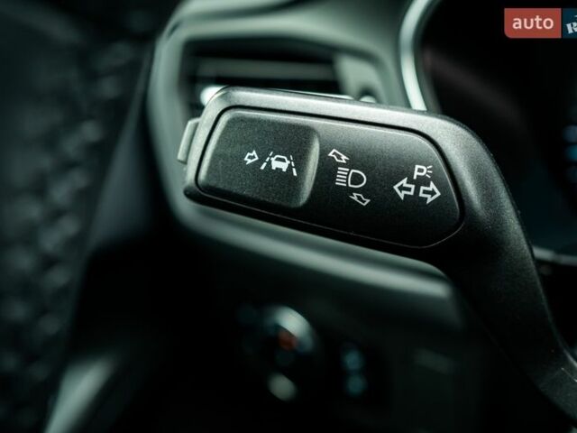 Синій Форд Фокус, об'ємом двигуна 1.5 л та пробігом 177 тис. км за 15900 $, фото 77 на Automoto.ua